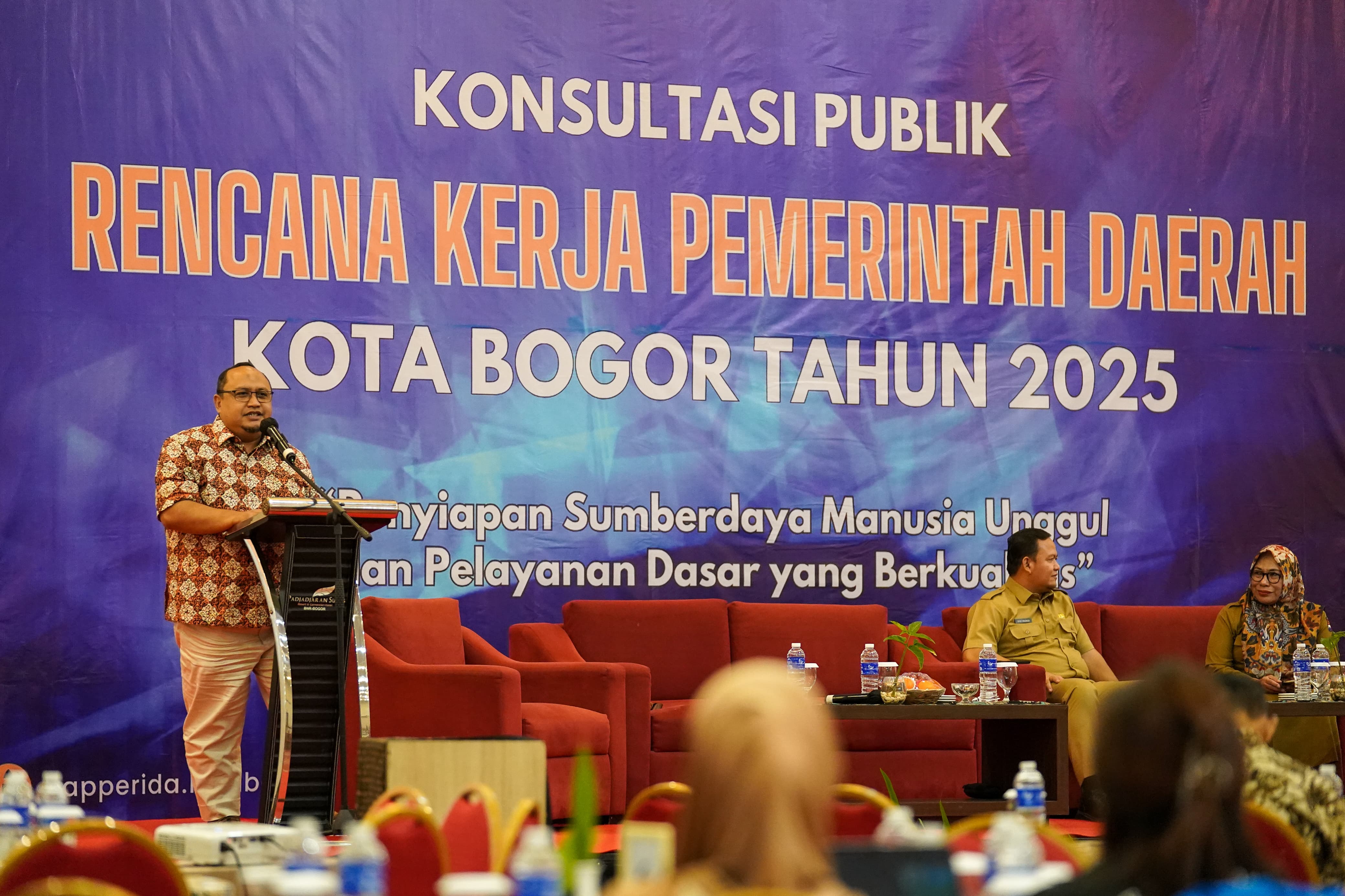  Acara Konsultasi Publik Rencana Kerja Perangkat Daerah (RKPD) untuk tahun 2025 di Kota Bogor.