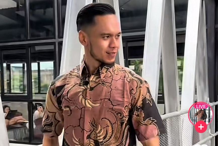  Batik Luhur Adiputra yang gencar dipromosikan melalui media sosial TikTok.