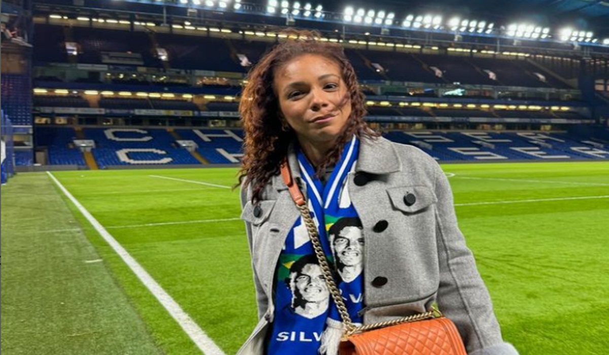 Istri Thiago Silva, Belle.