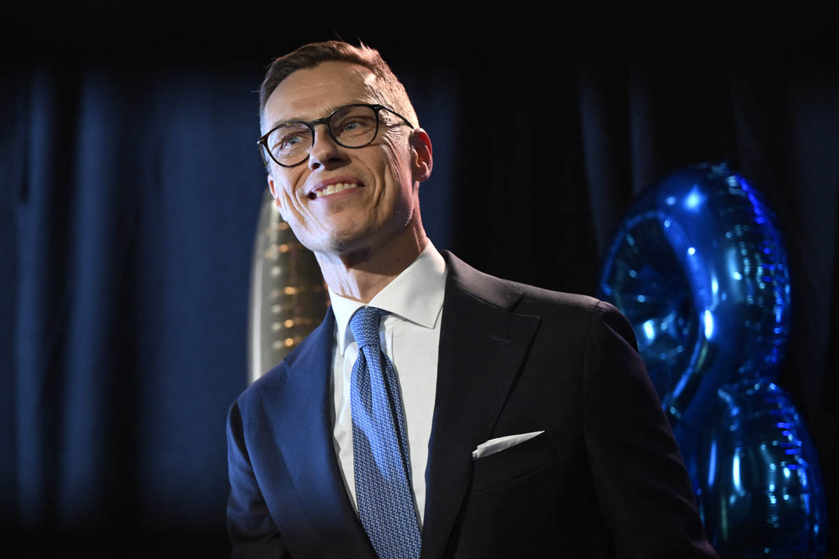 Mantan Perdana Menteri Finlandia, Alexander Stubb, berhasil memenangkan pemilihan presiden dalam putaran kedua dengan meraih 51,6% suara. 