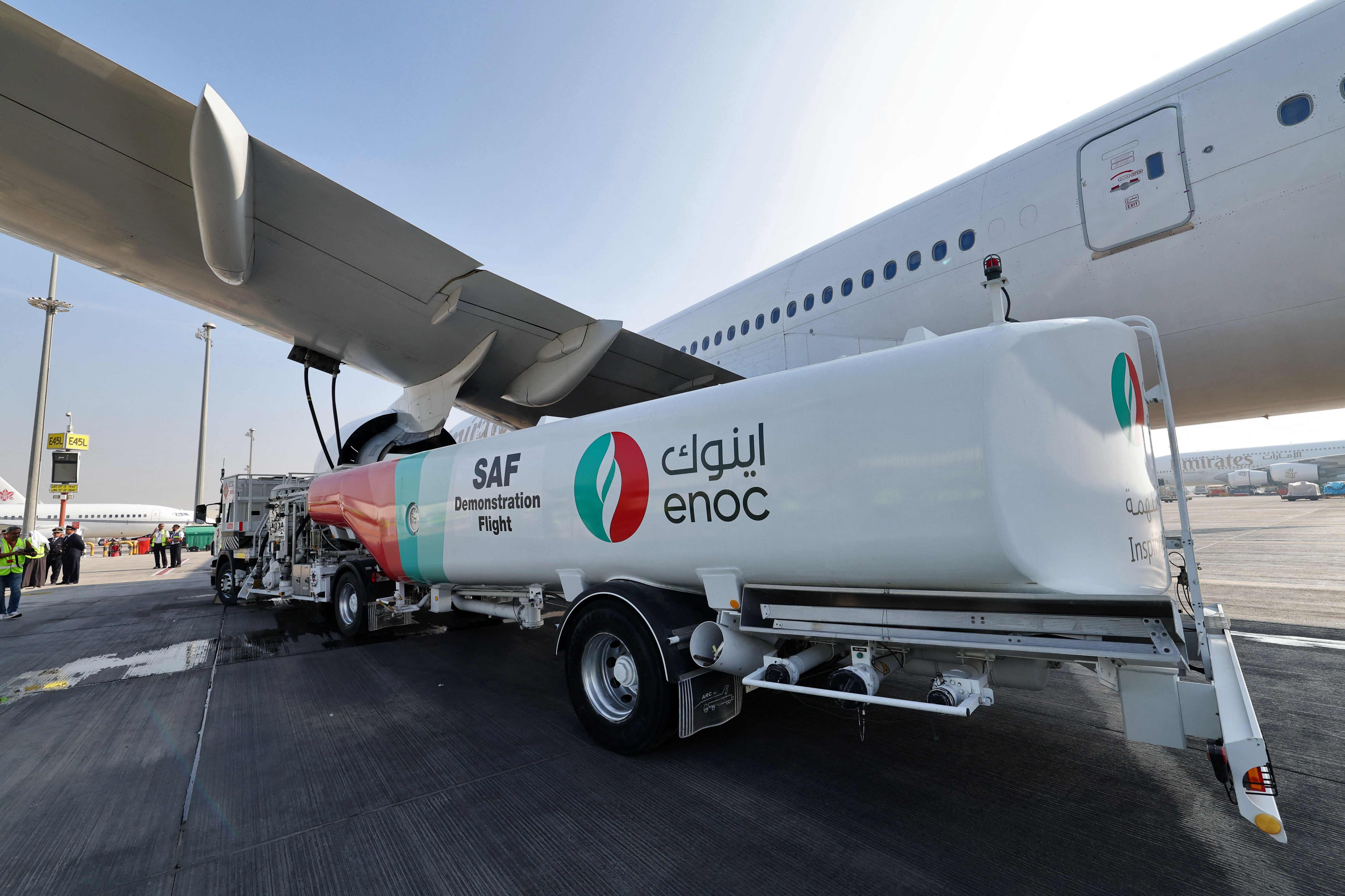 Mulai 2026, Pesawat yang Bertolak dari Singapura Wajib Gunakan Bahan Bakar Rendah Karbon 