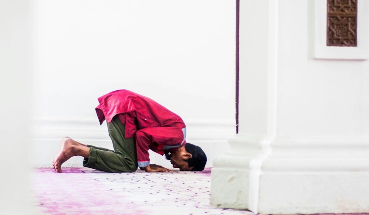 Ini Bacaan Doa Sujud Tilawah dan Tata Cara Melakukannya