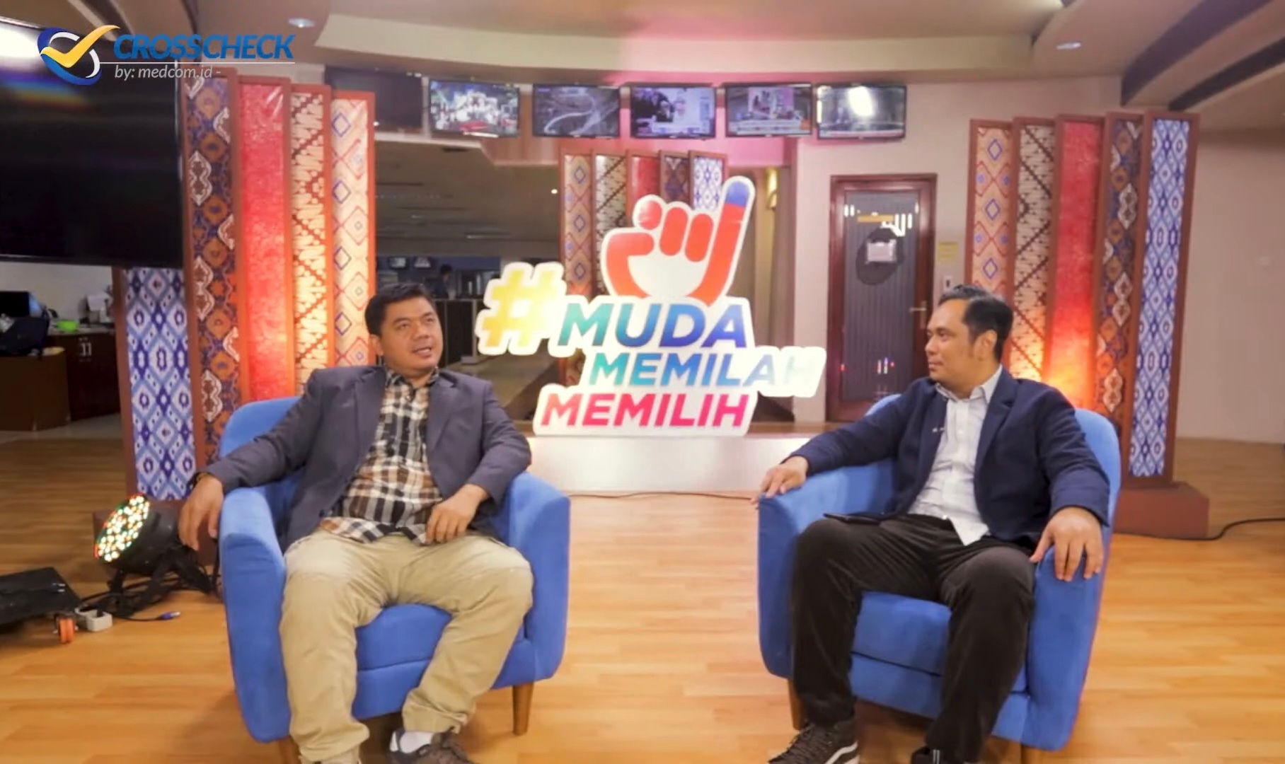 Wakil Ketua Tim Kampanye Nasional (TKN) Prabowo Subianto dan Gibran Rakabuming Raka, Juri Ardiantoro (kiri)