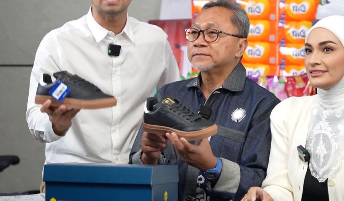 Mendag mempromosikan produk lokal