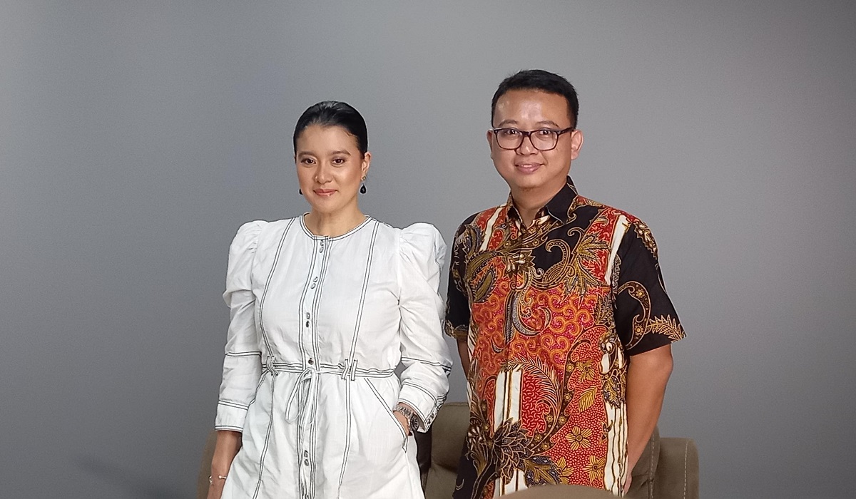 Dokter spesialis anak Muhammad Adib Mahara dan Ketua Parfi Marcella Zalianty