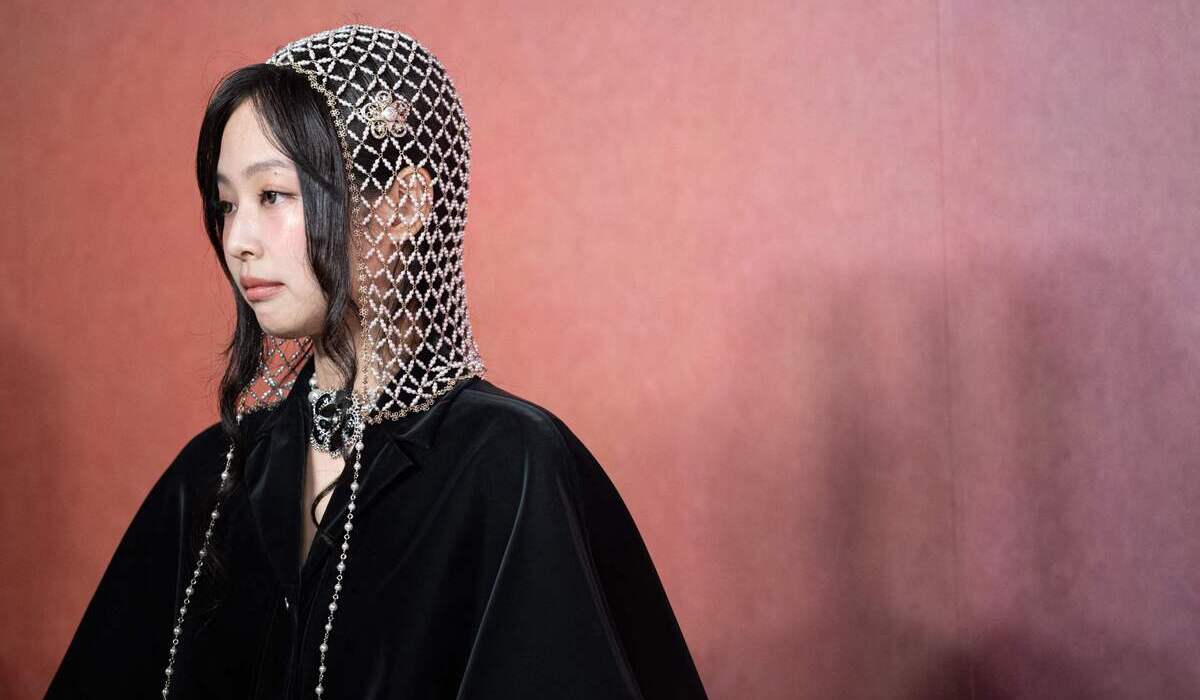 Idol K-pop Korea Selatan, Lisa Blackpink.