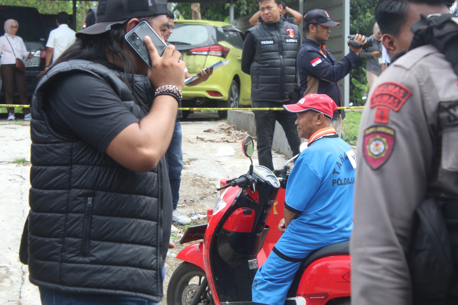 Polisi melakukan reka ulang kejadian pembunuhan di Subang