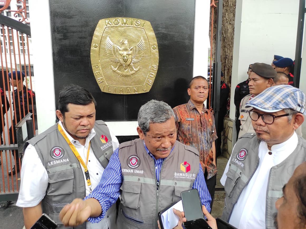 Ketua Koordinator Nasional Perkumpulan Pemantauan Pemilu Kongres Advokat Indonesia/KAI, Erman Umar