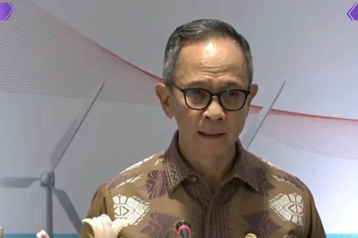 Ketua Dewan Komisioner OJK Mahendra Siregar berbicara dalam Pertemuan Tahunan Industri Jasa Keuangan 2024 di Jakarta, kemarin.