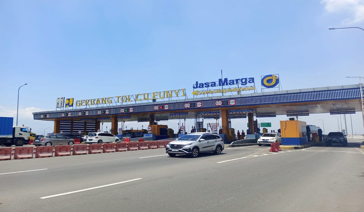 Peningakatan volume arus lalu lintas di ruas tol