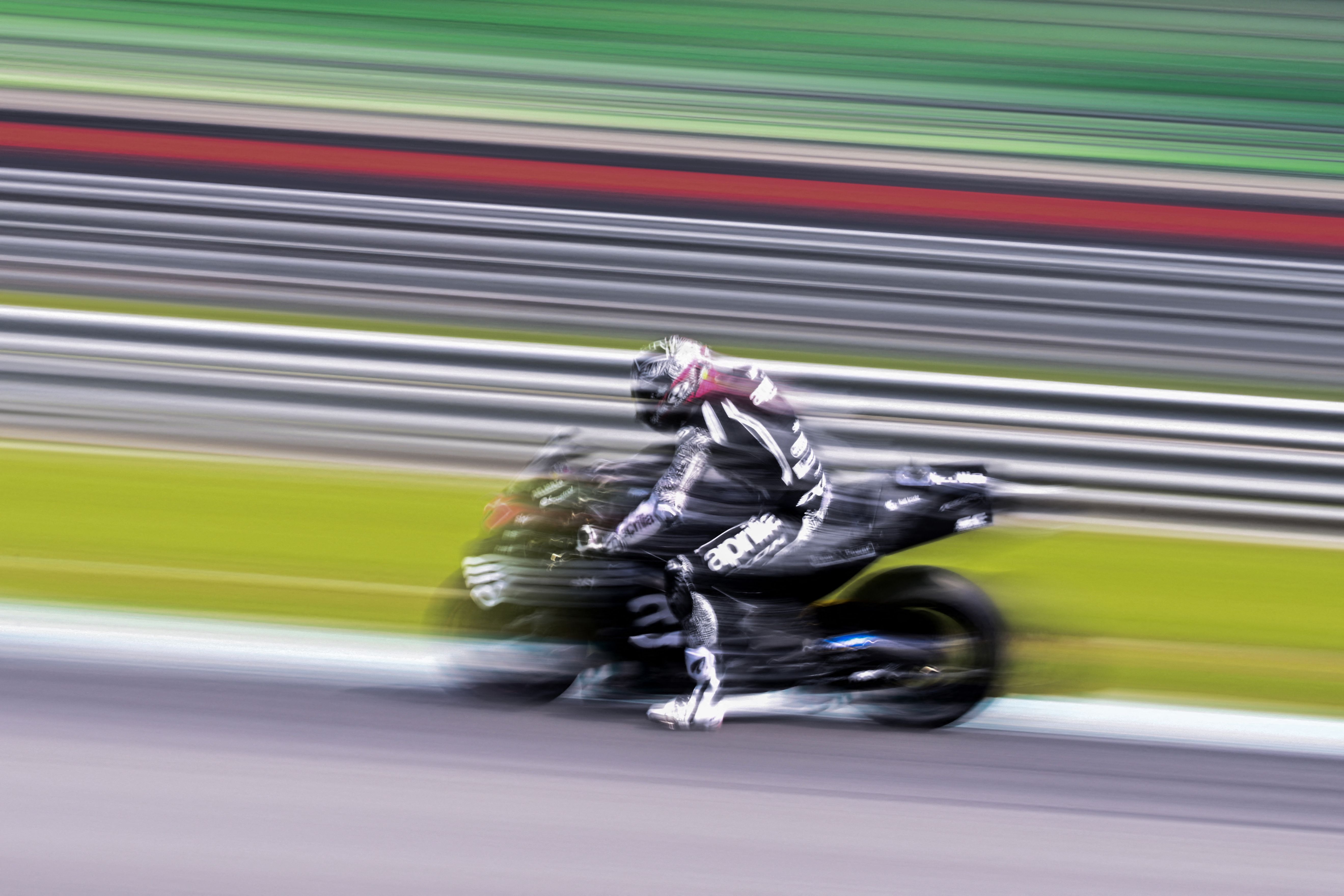 Pembalap Aprilia Racing Aleix Espargaro.