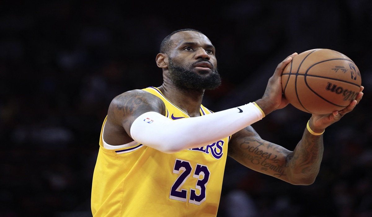 Forward Los Angeles Lakers LeBron James
