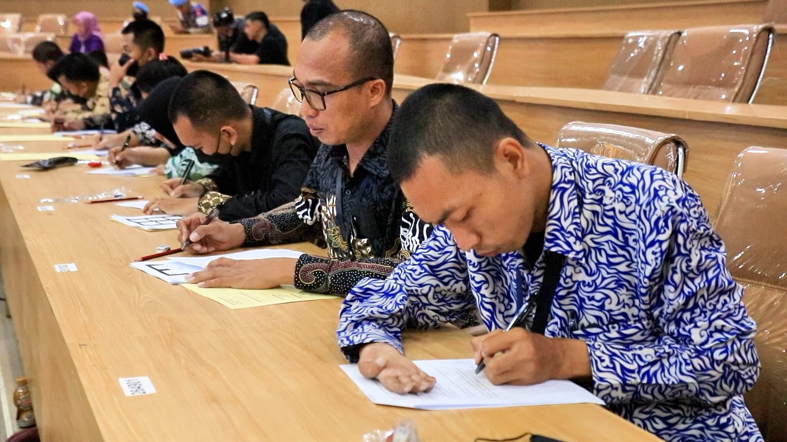 Damara Alumnus SMPN 2 Mojolaban, Sukoharjo.