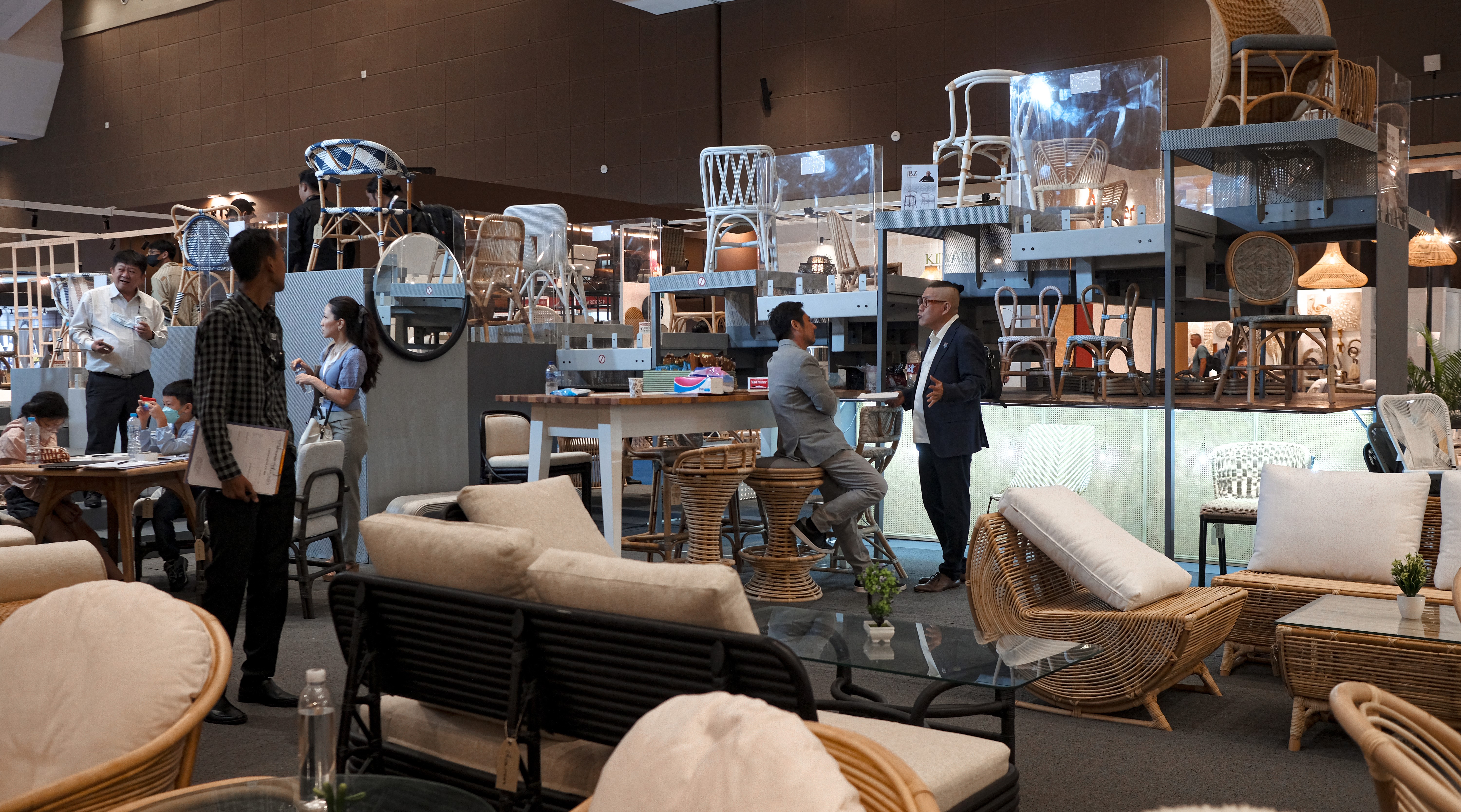 Indonesia International Furniture Expo (IFEX) digelar di di JIExpo, Kemayoran, Jakarta, pada 29 Februari - 3 Maret 2024.