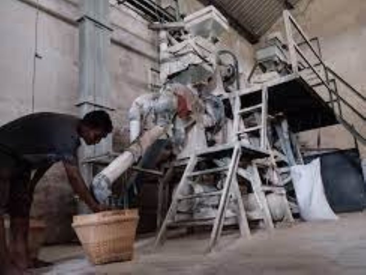 Usaha penggilingan padi di Klaten kehabisan stok gabah.