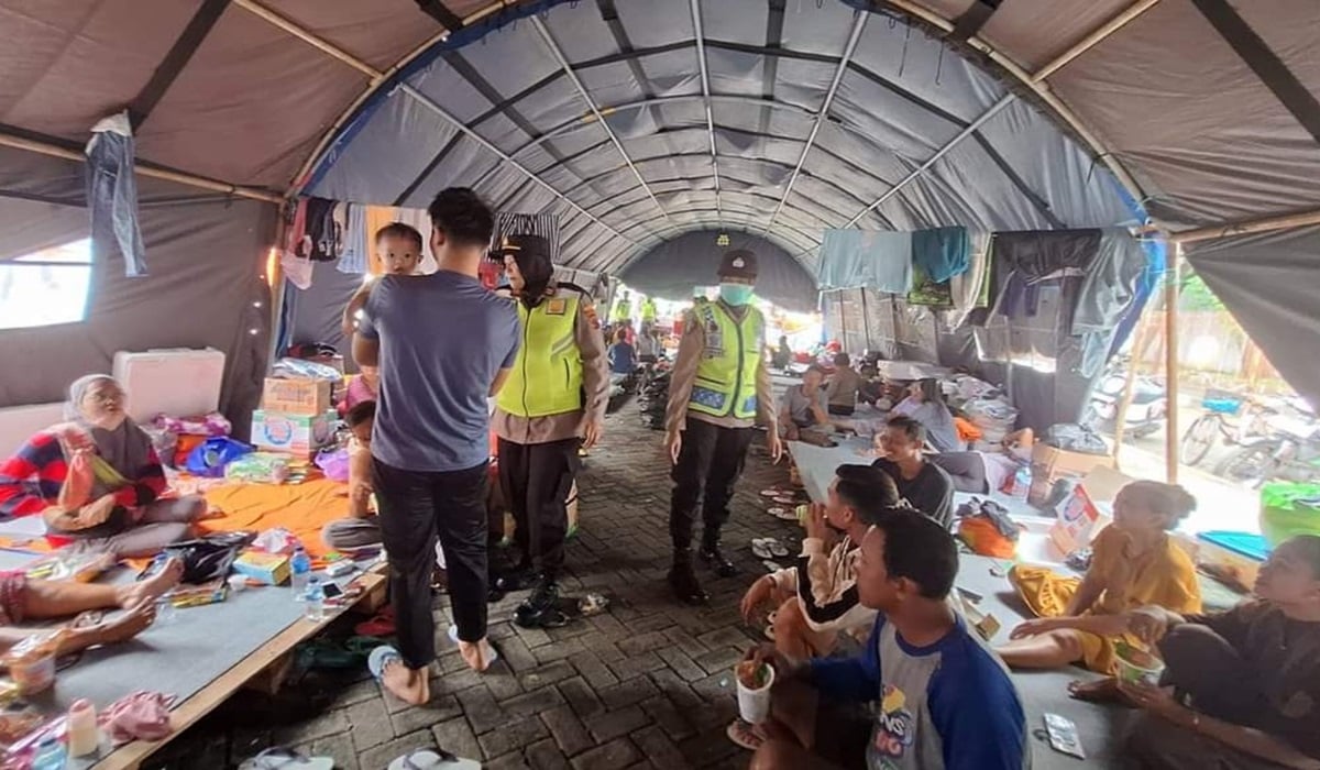 Banjir Demak Masih Tinggi, Puluhan Ribu Warga Bertahan di Pengungsian