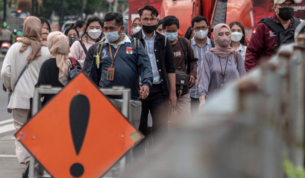 Ilustrasi masyarakat perkotaan, salah satu kelompok yang rentan mengalami gangguan mental.