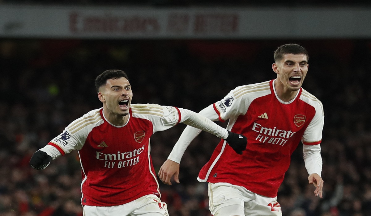 Pemain Arsenal Gabriel Martinelli saat merayakan gol