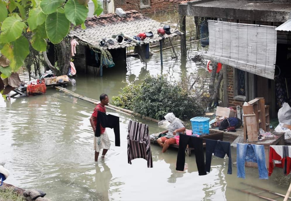 Banjir terjadi di Demak saat Pemilu 2024 berlangsung pada Rabu (14/2).