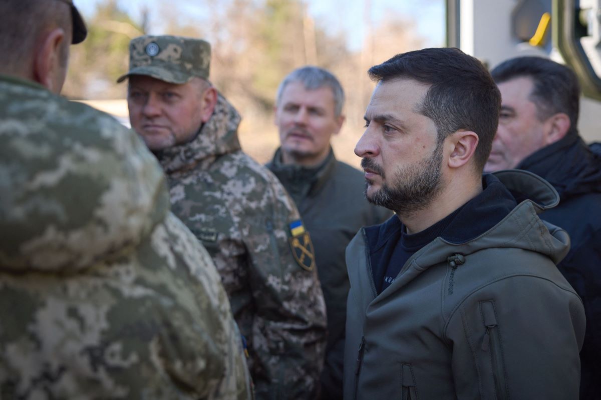 Volodymyr Zelensky Berencana Rombak Militer Ukraina