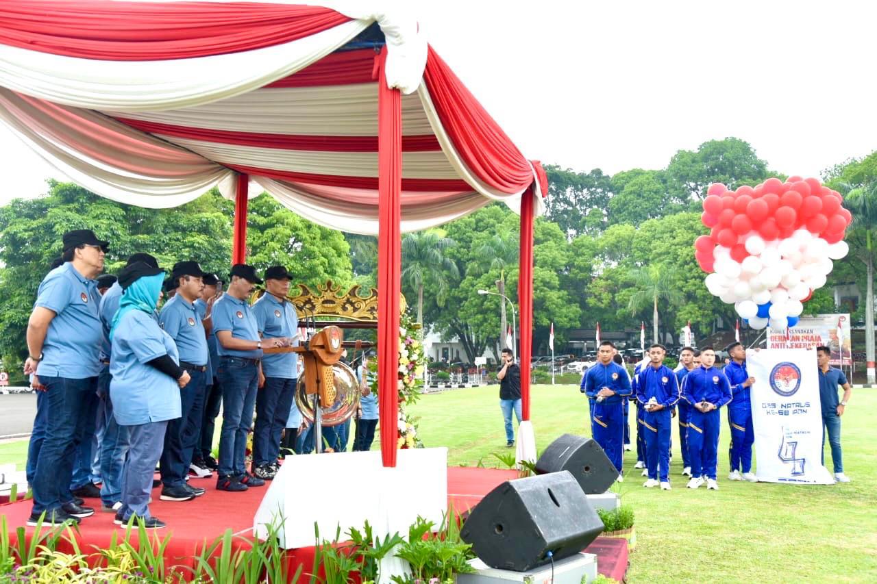 Rektor IPDN, Hadi Prabowo saat membuka rangkaian Dies Natalis IPDN ke-68.