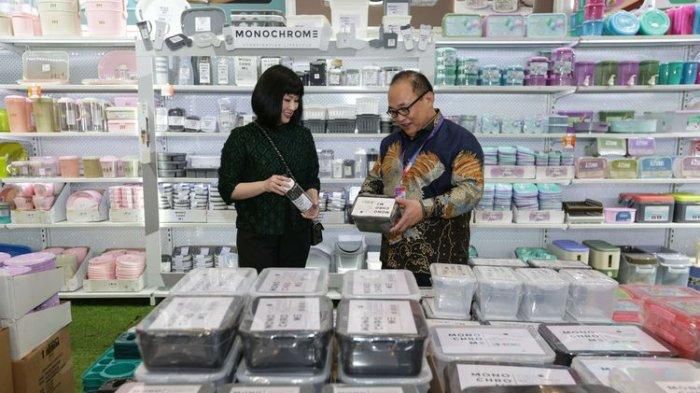 PT Homeco Victoria Makmur Tbk segera menggelar pencatatan perdana sahamnya di Bursa Efek Indonesia (BEI) pada Senin (12/2/2024).