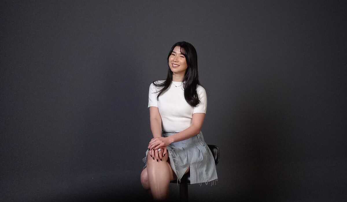 Penyanyi Christie Hartono, di kantor Media Indonesia, Sabtu, (3/2).