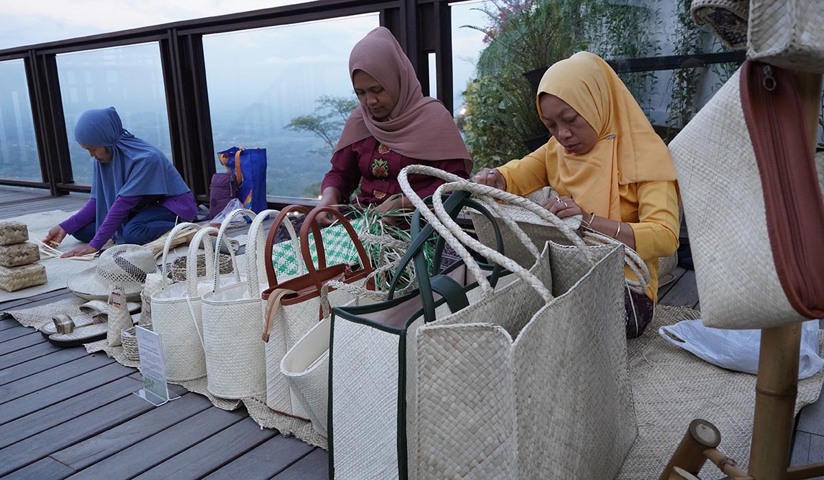 Ilustrasi usaha mikro.