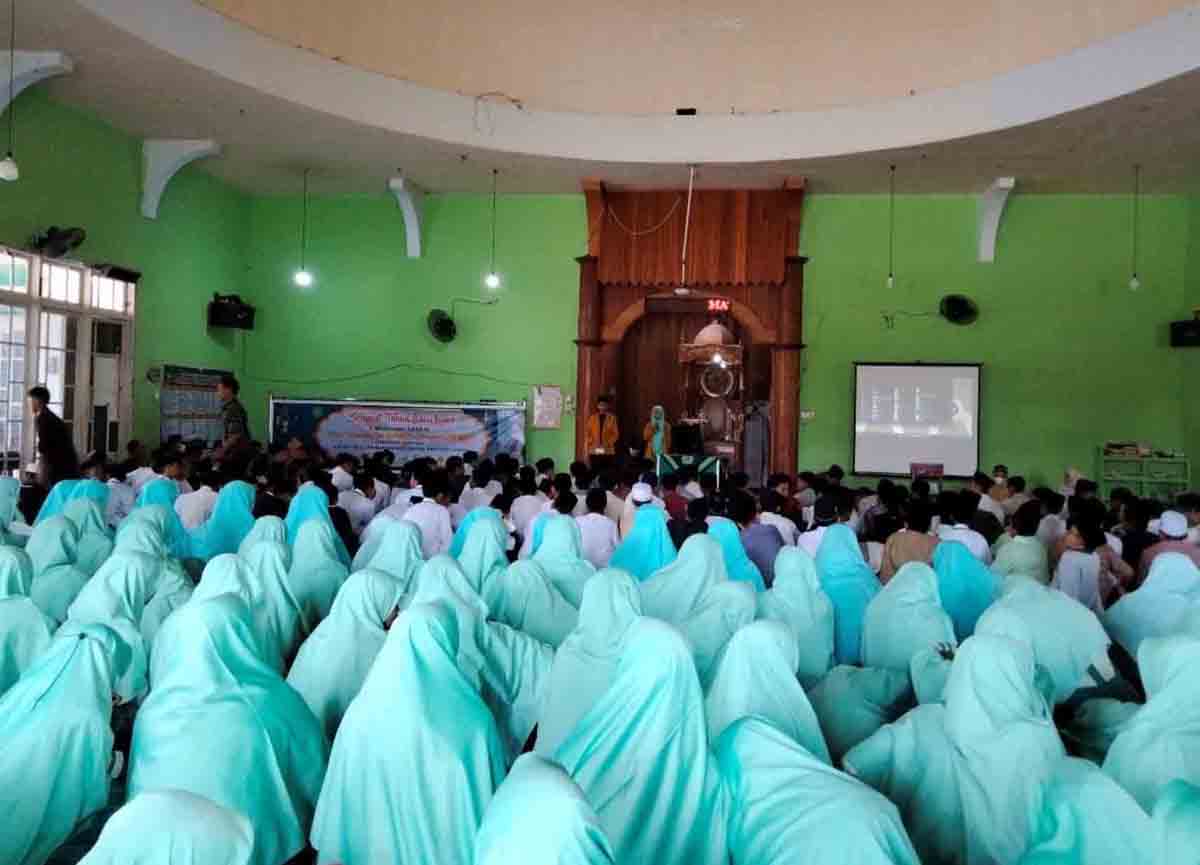 Ilustrasi - Kemenag menghimbau para aktor dakwah dan layanan keagamaan serukan seluruh umat dan jemaahnya menjaga kerukunan dan kedamaian