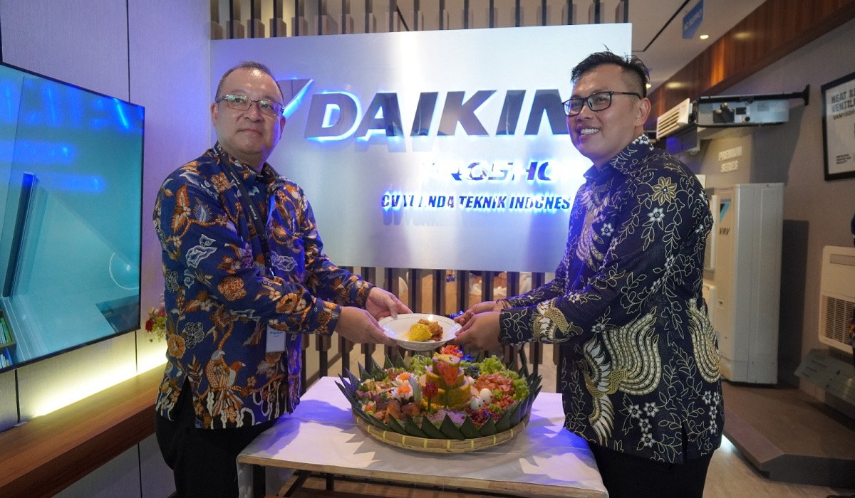 Peresmian Daikin Proshop Showroom di Medan