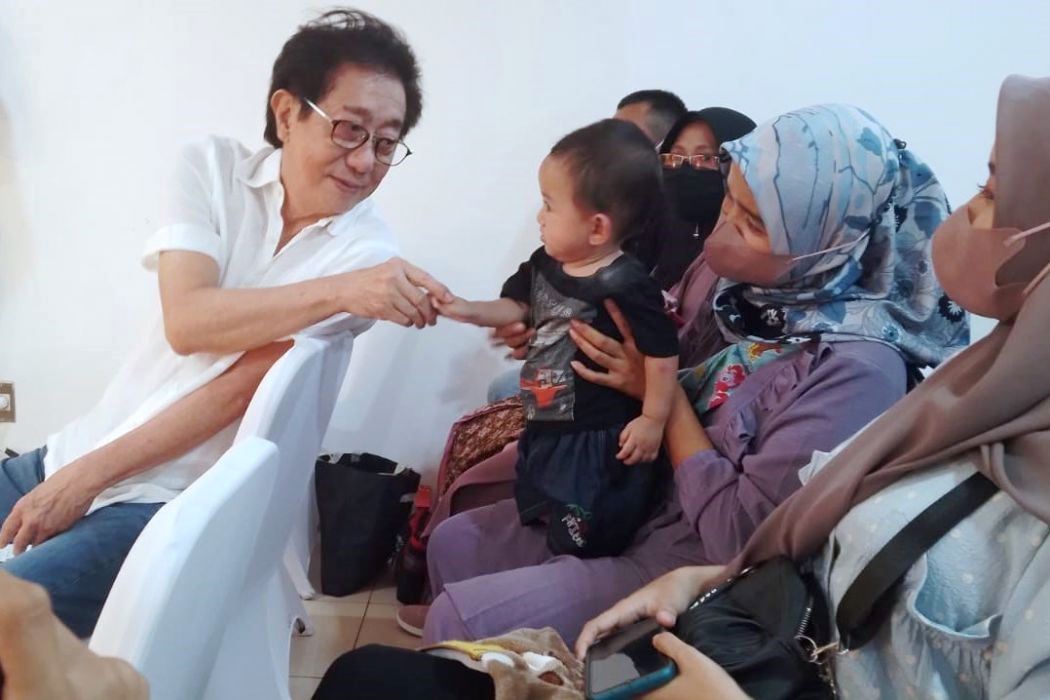 Bilal, salah satu anak yang mejalani operasi bibir sumbing yang diinisiasi Smile Train Indonesia, tahun lalu.