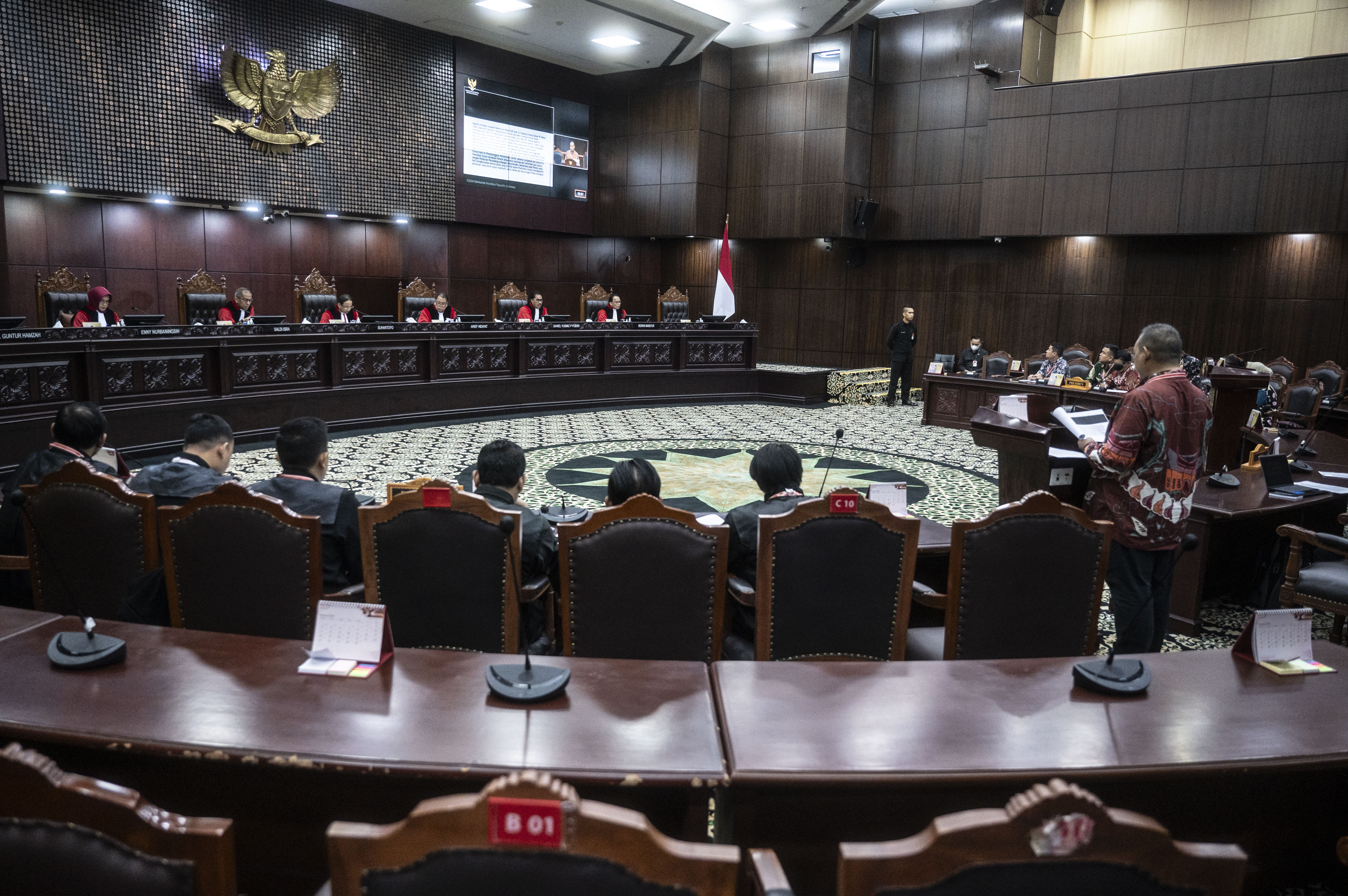 Sidang MK