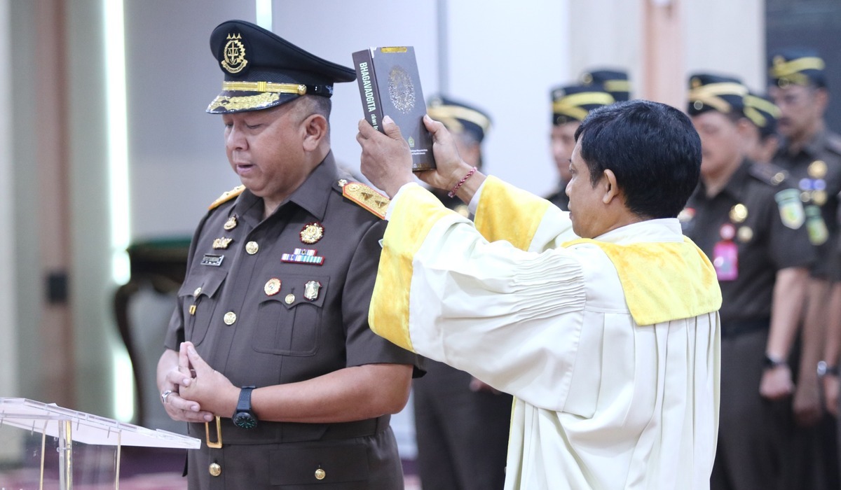 Ketut Sumedana Dilantik Jadi Kepala Kejaksaan Tinggi Bali