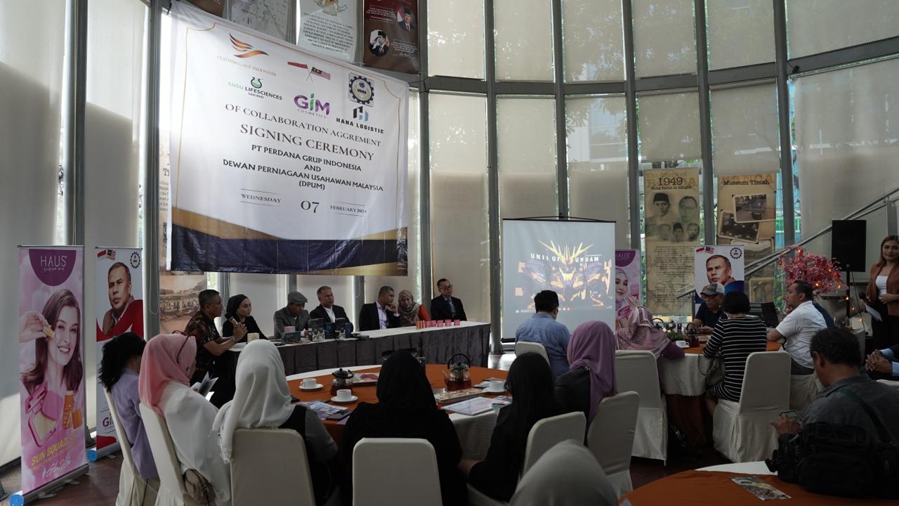 Acara penandatanganan MoU antara PT Perdana Grup Indonesia (PGI) dan Dewan Perniagaan Usahawan Malaysia (DPUM) di Jakarta.