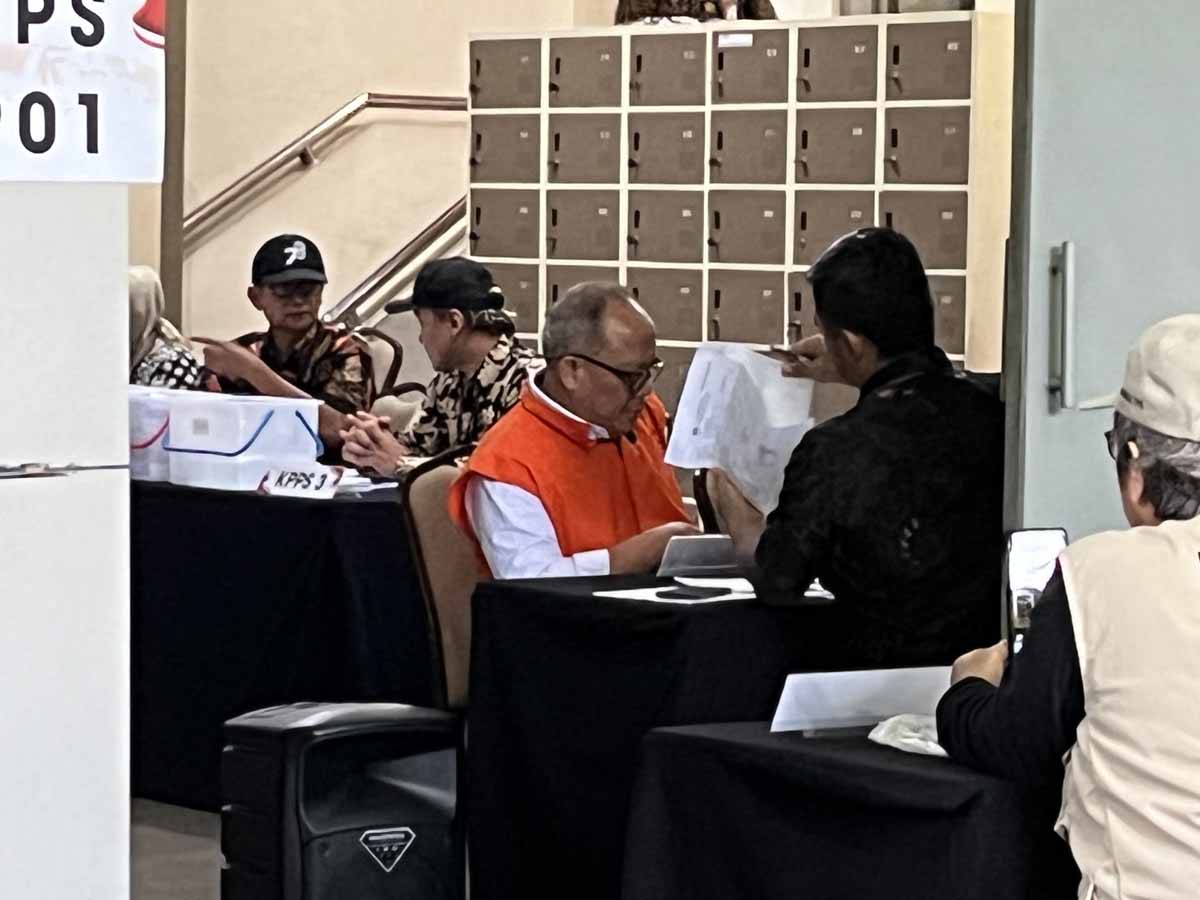 Tahanan memulai pencoblosan di Rumah Tahanan (Rutan) Komisi Pemberantasan Korupsi (KPK).