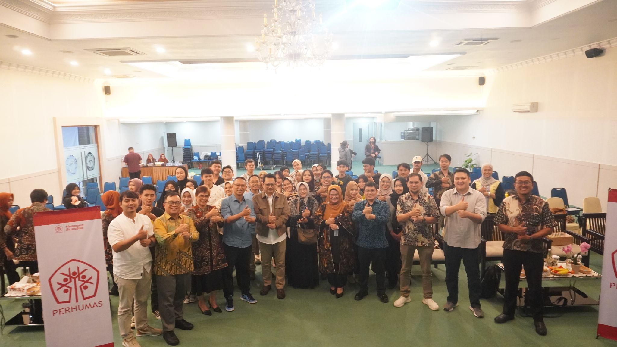 Perhumas Bandung menggelar Seminar Nasional 'Memahami Identitas Politik Gen Z, Tinjauan Pasca Pemilu 2024 dan Implikasinya'