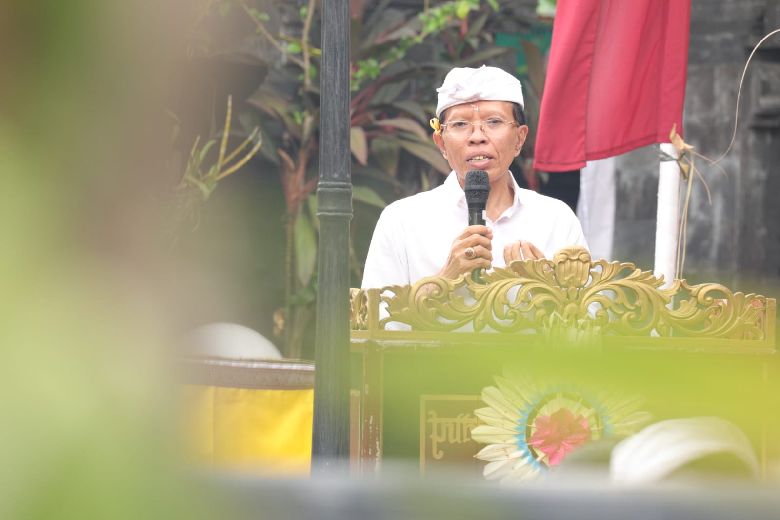 Dirjen Bimas Hindu I Nengah Duija 