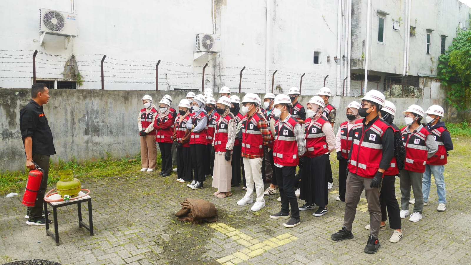 Peserta pelatihan Kesehatan dan Keselamatan Kerja 