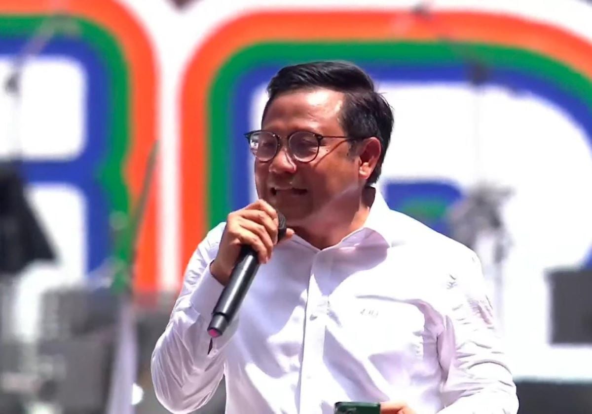 Muhaimin Iskandar berpidato di kampanye akbar di JIS.