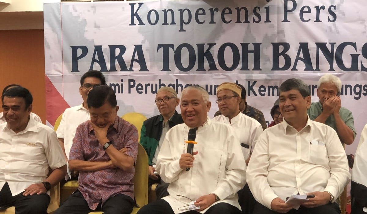 Jokowi diharapkan segera sadar diri dan kembali ke jalan yang benar.