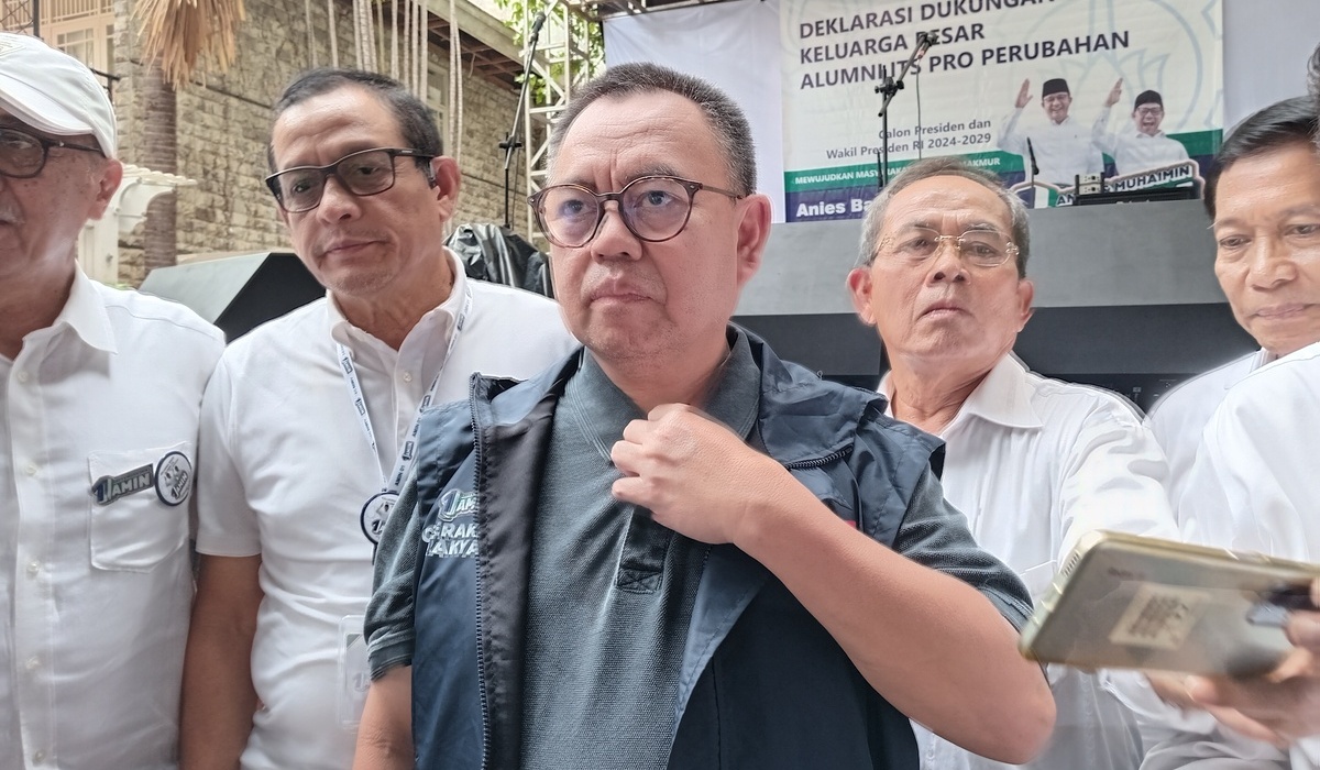 Co-captain Timnas AMIN, Sudirman Said di Markas Pemenangan Timnas AMIN, Jalan Diponegoro, Jakarta Pusat, Sabtu, 3 Februari 2024.