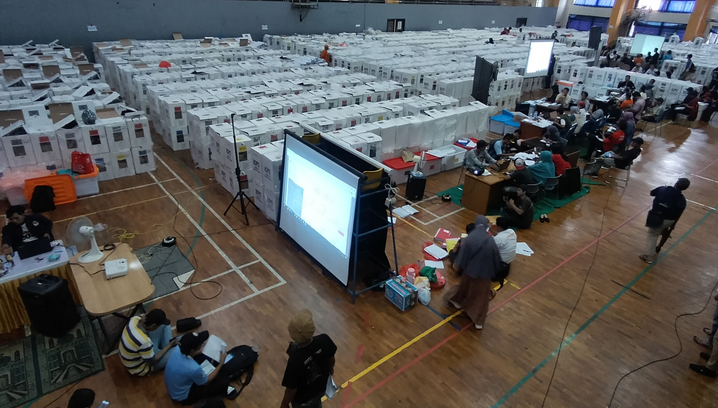 Hasil Pemilu Meragukan, Sirekap KPU Perlu Diaudit