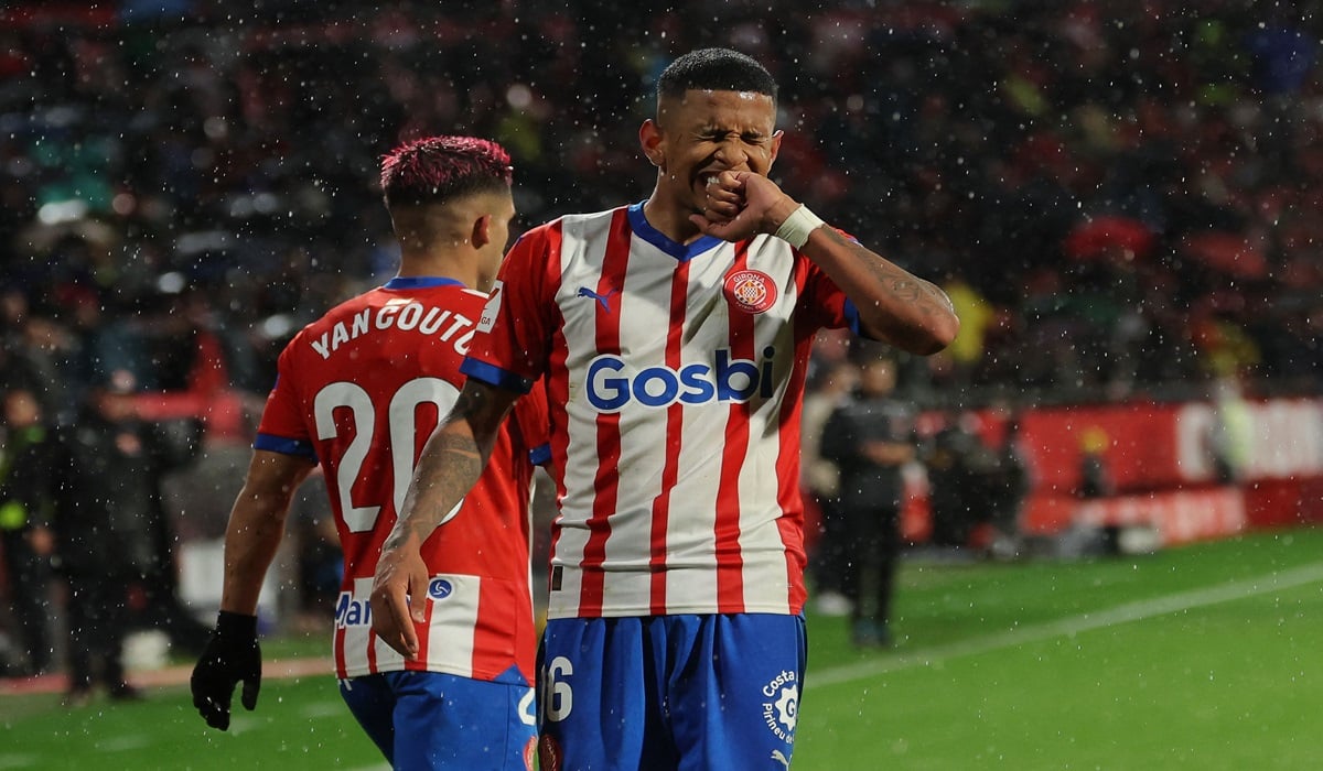 Gelandang Girona Savio melakukan selebrasi usai mencetak gol ke gawang Rayo Vallecano di laga La Liga.