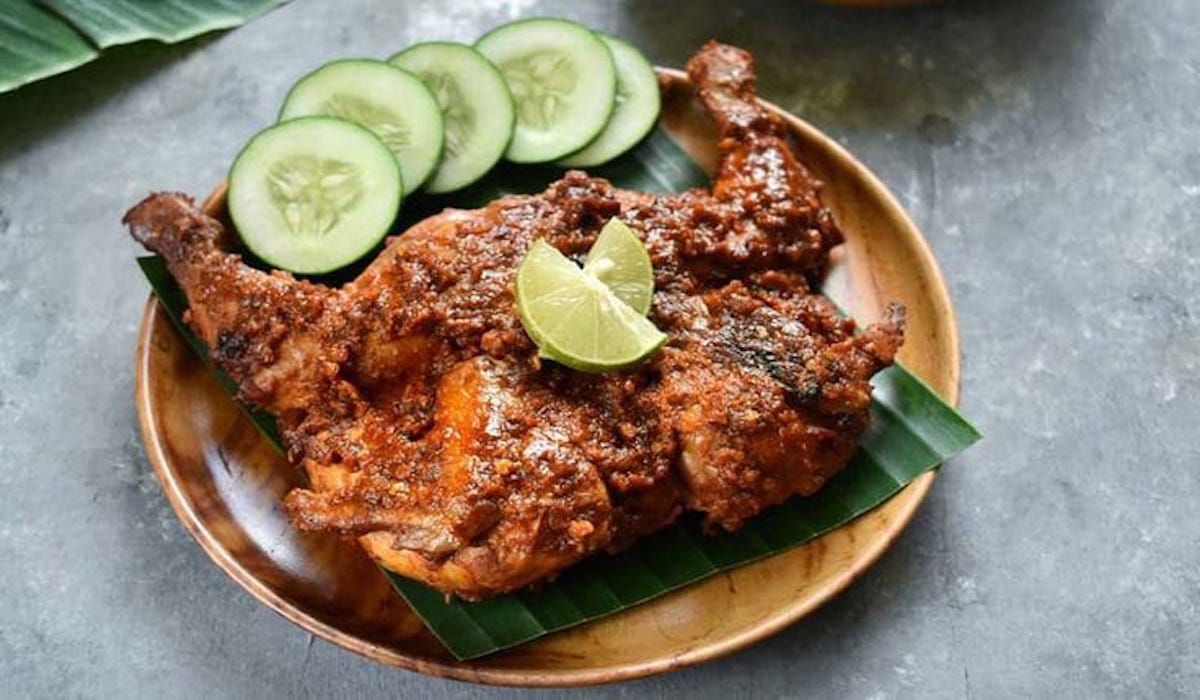 Ayam taliwang, salah satu makanan khas Lombok