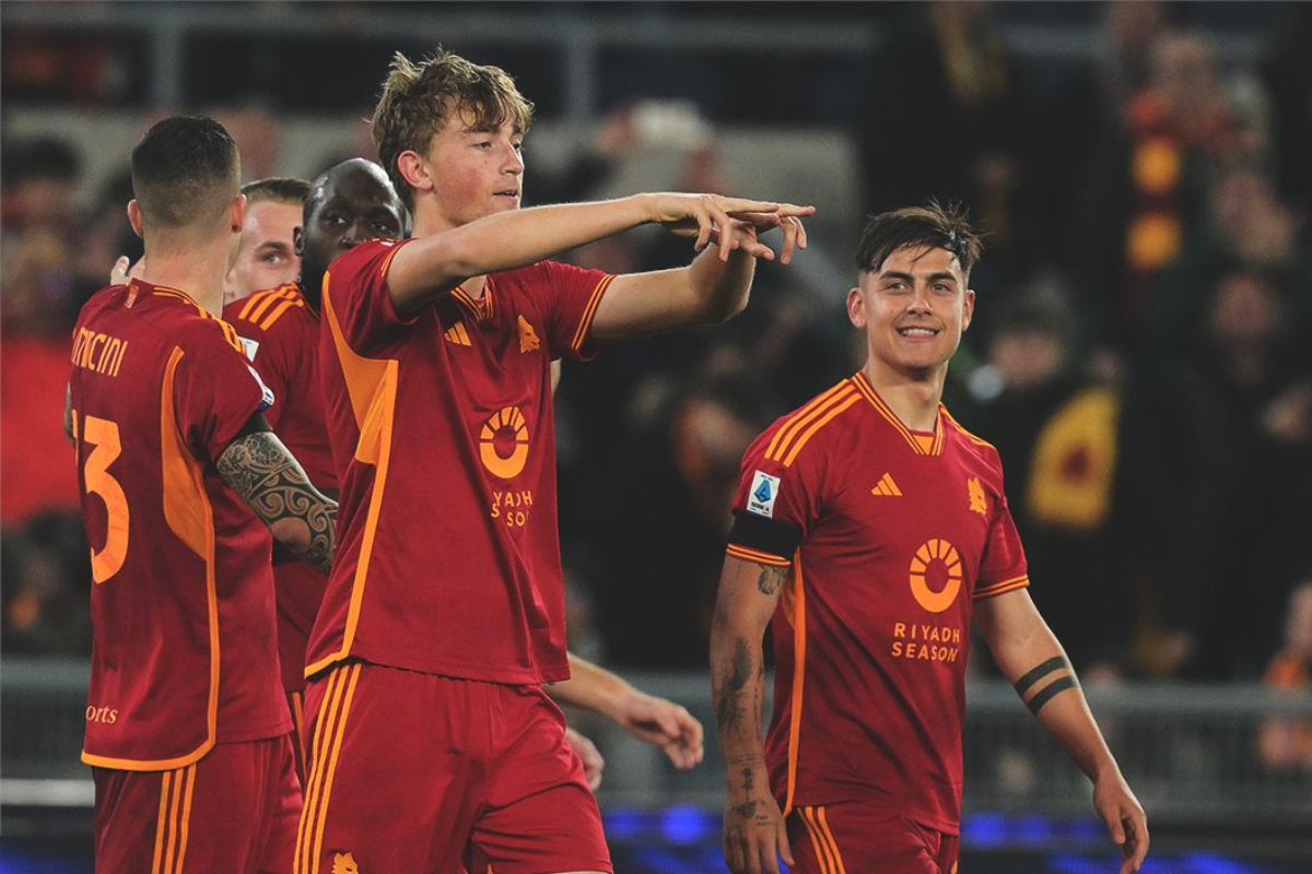 Striker AS Roma, Paulo Dybala merasa kagum dengan Dean Huijsen bisa mencetak gol debutnya sejak berseragam AS Roma selama hampir satu bulan 