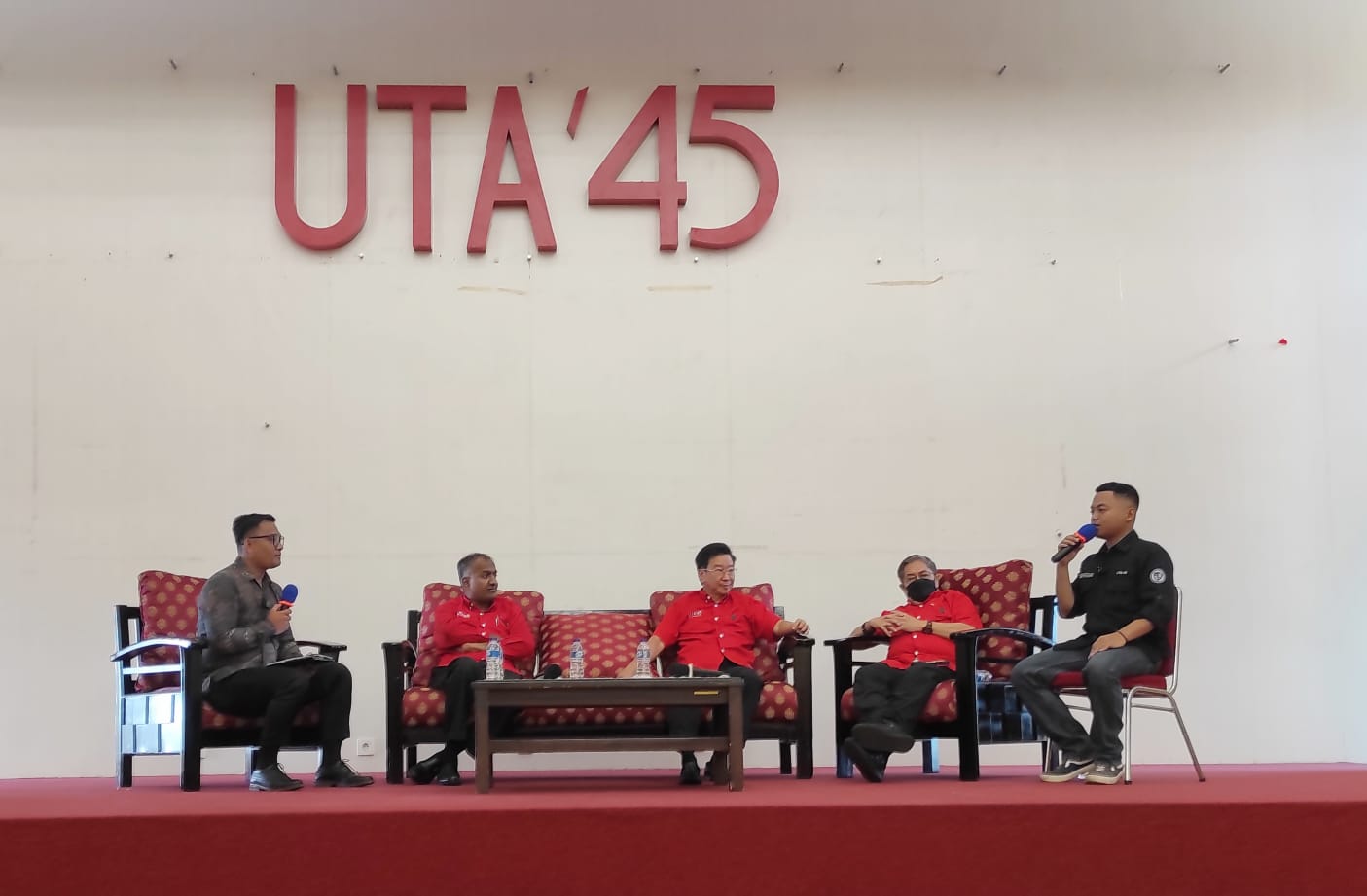 Universitas 17 Agustus 1945 (UTA '45) Jakarta mendukung Pemilu 2024 yang aman dan damai.