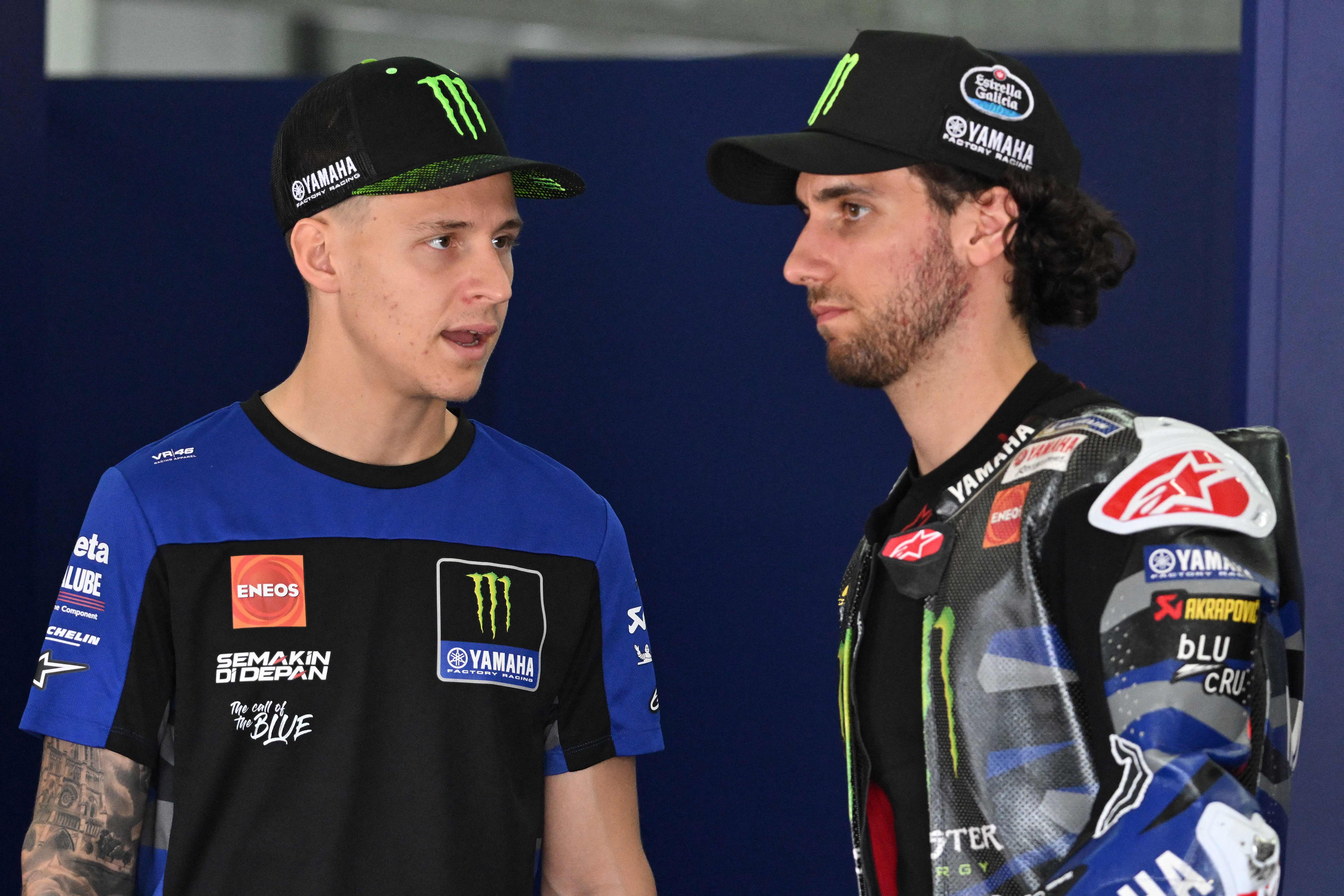 Duo pembalap Monster Energy Yamaha Fabio Quartararo (kiri) dan Alex Rins di Sirkuit Sepang, Malaysia, Selasa (6/2).