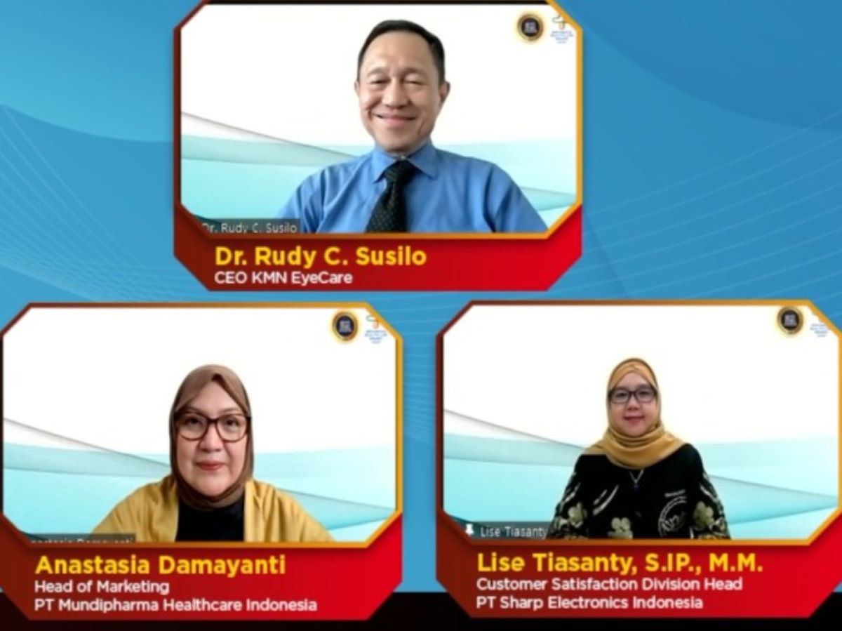 Dengan memanfaatkan teknologi digital, perusahaan meningkatkan aksesibilitas, kemudahan bertransaksi, personalisasi pengalaman pelanggan.