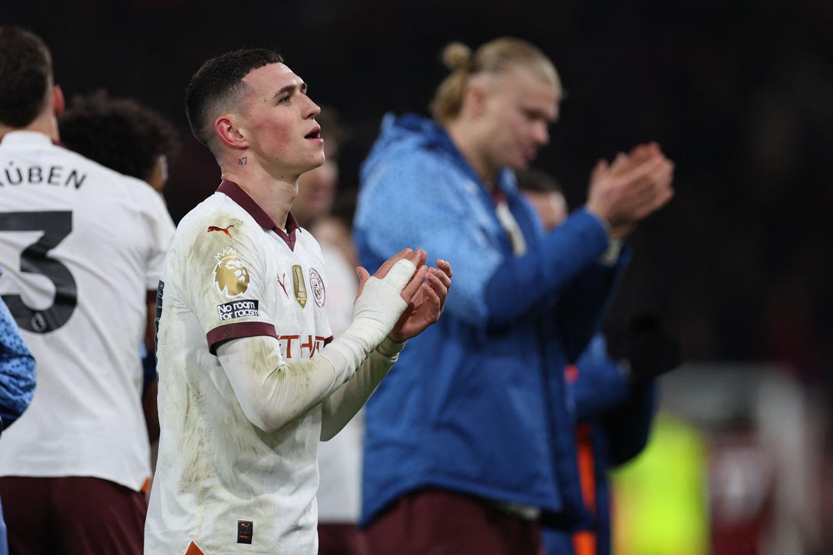 Phil Foden menjadi pahlawan kemenangan Manchester City 1-0 atas Bournemouth, menjaga asa untuk merebut gelar Liga Primer dari Liverpool. 