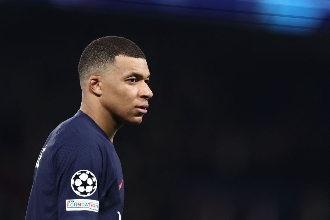 Kylian Mbappe, kapten Paris Saint-Germain (PSG) menginformasikan klub niatnya adalah meninggalkan ketika kontraknya berakhir.
